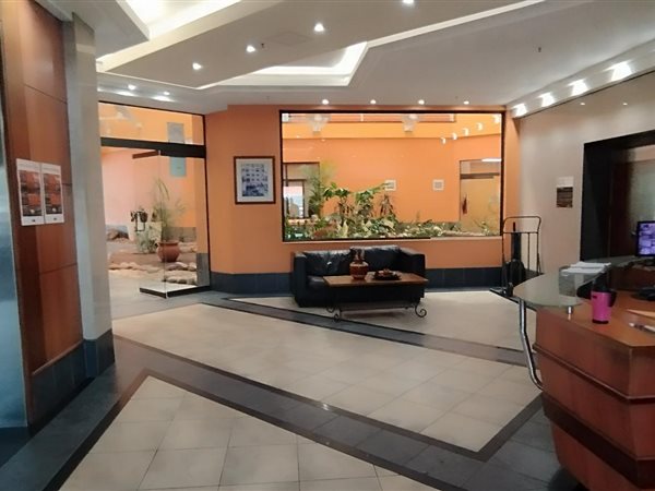 1 410 m² Office Space 1 410 m² Office Space