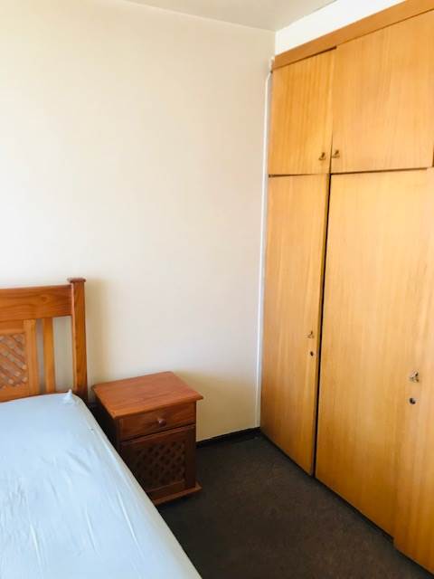 2 Bed Flat in Rosettenville photo number 7