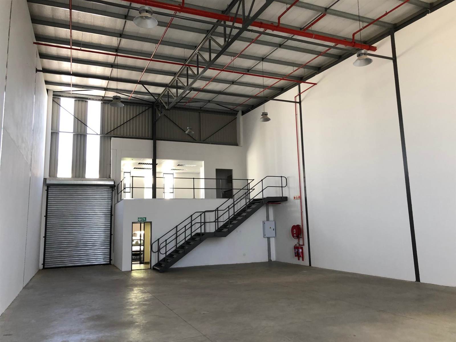 313  m² Commercial space in Randjesfontein photo number 5