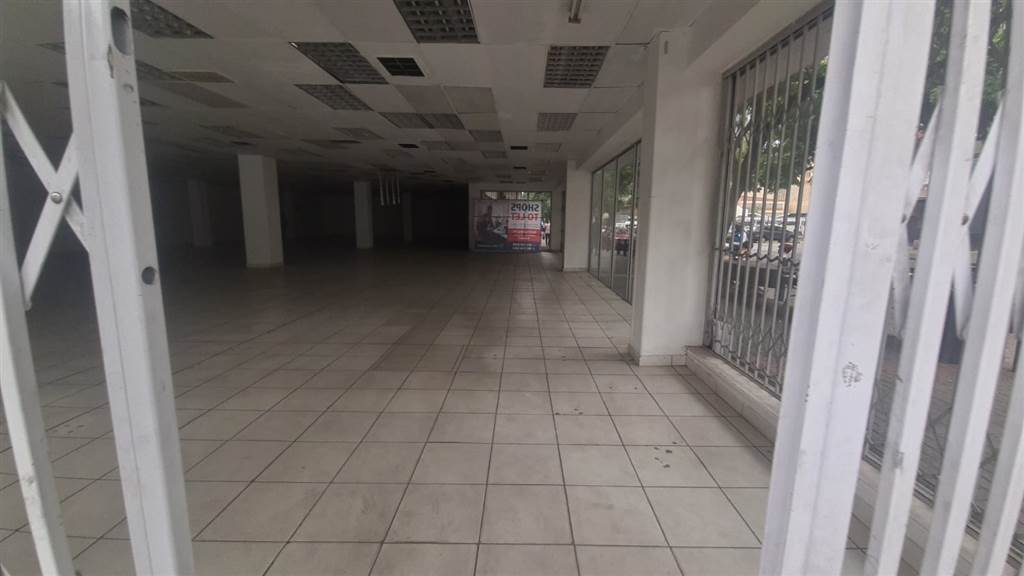 874  m² Commercial space in Pretoria Central photo number 2