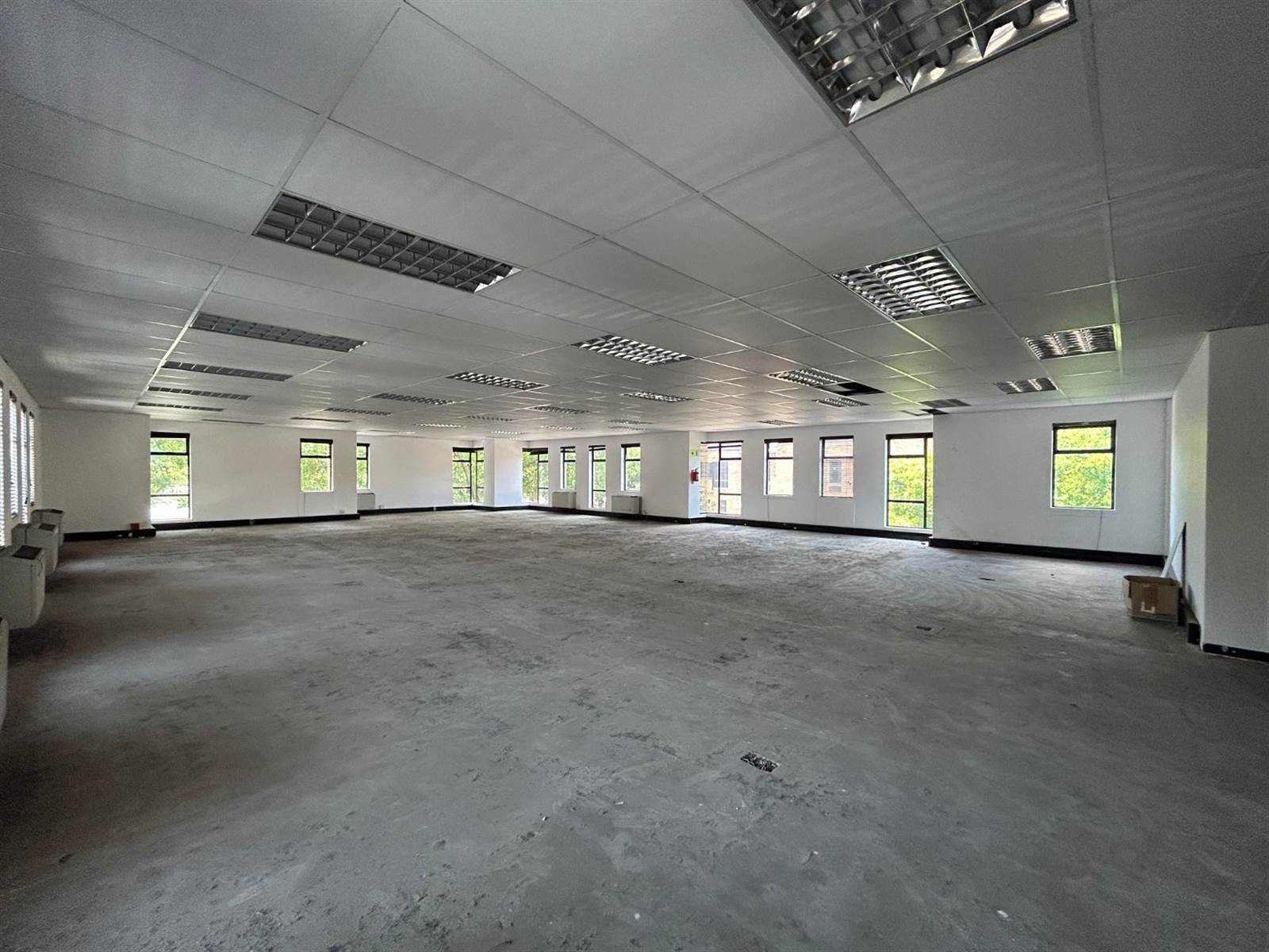 281  m² Office Space in Eastgate photo number 7
