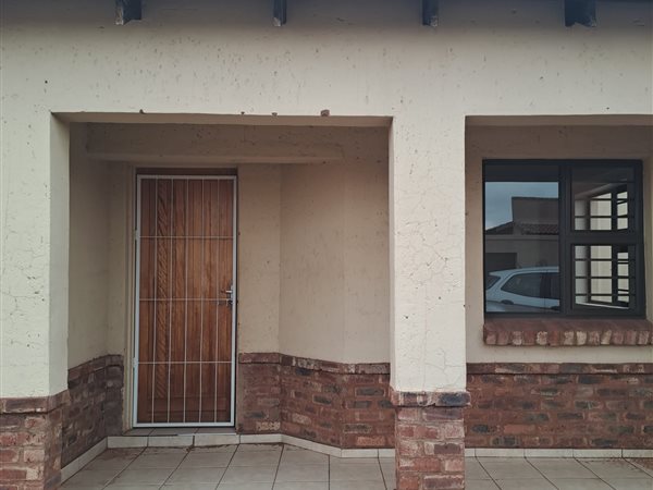 2 Bed House in Kathu