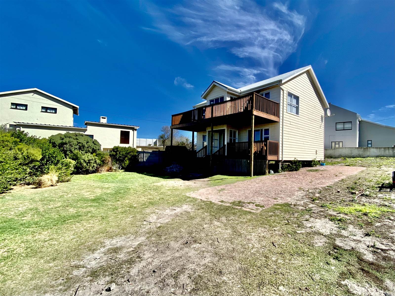 3 Bed House in Pearly Beach photo number 4
