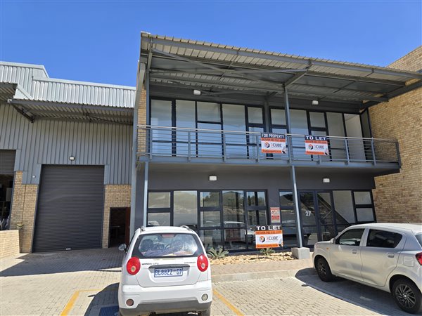 318  m² Industrial space