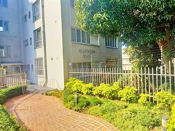 1.5 Bedroom Apartment