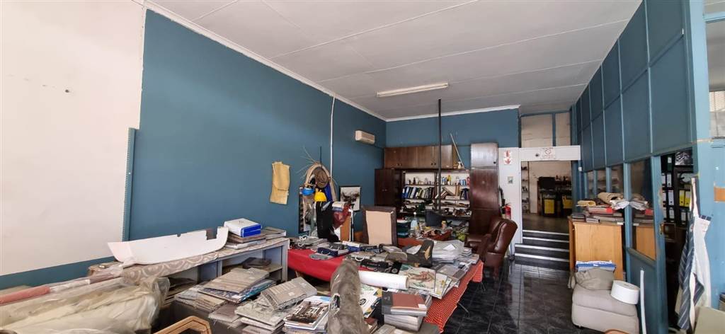 800  m² Commercial space in Krugersdorp Central photo number 18