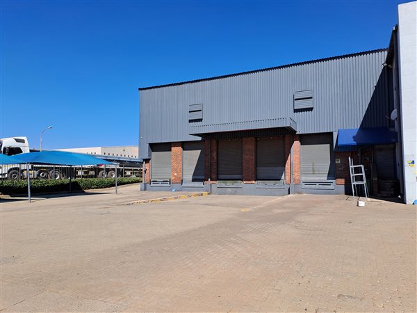 2 128  m² Industrial space