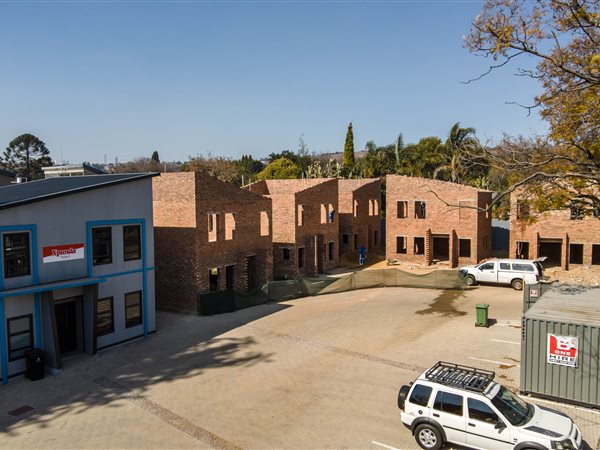 129  m² Commercial space in Bedfordview