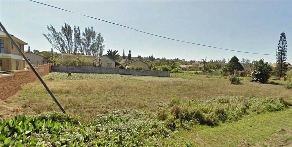 972 m² Land available in Port Edward photo number 5