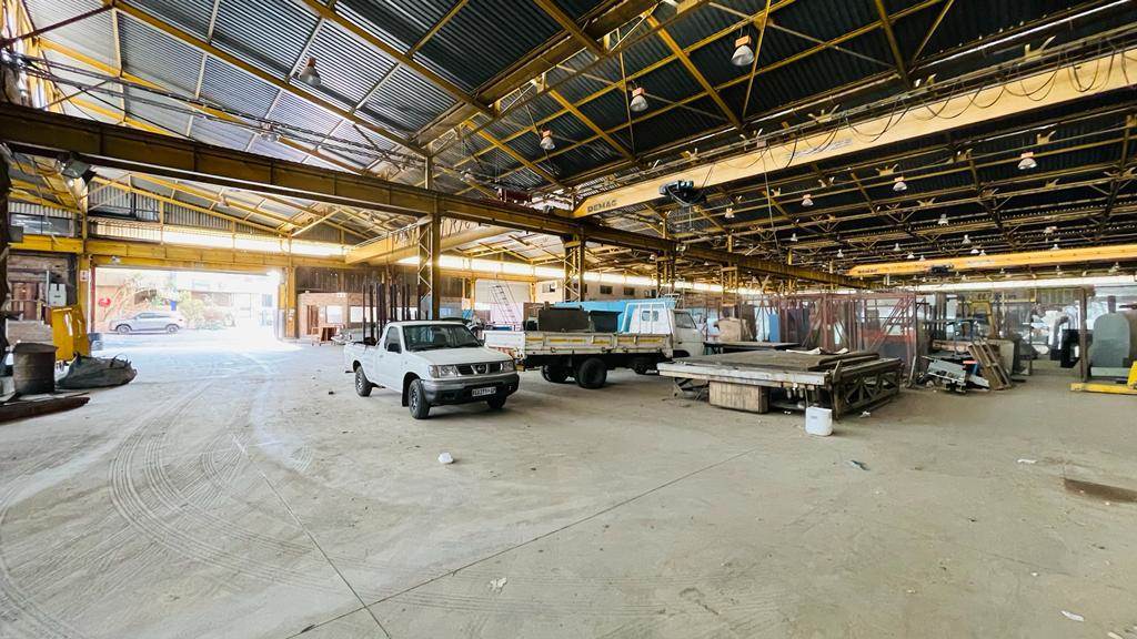 8651  m² Industrial space in Stormill photo number 21