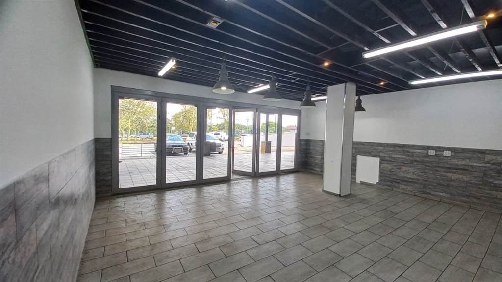 109  m² Commercial space in Lynnwood Ridge photo number 4