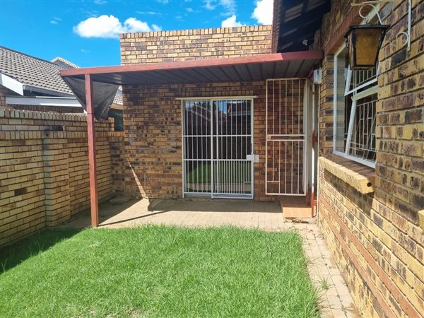 2 Bedroom Townhouse