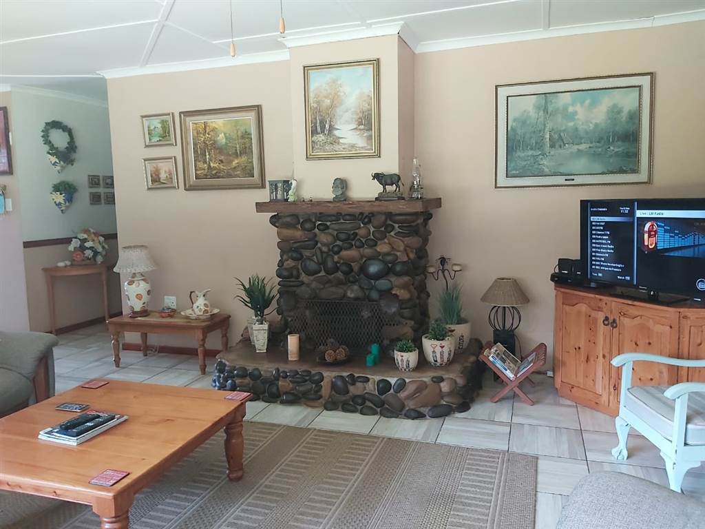 3 Bed House in Eshowe photo number 15