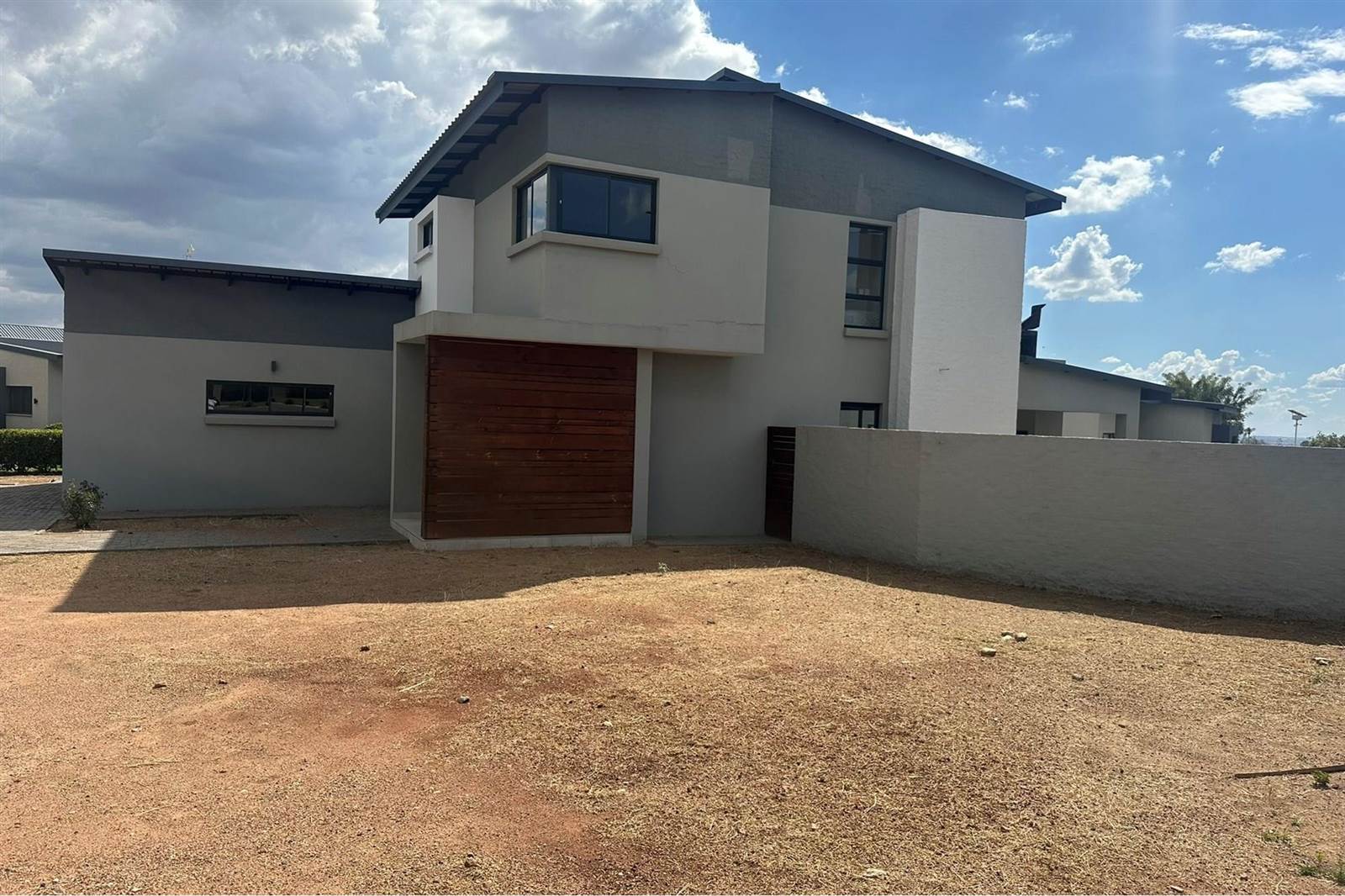 4 Bed House in The Aloes Lifestyle Estate photo number 2