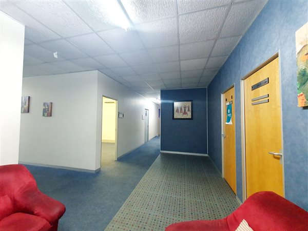 42 m² Commercial space 42 m² Commercial space