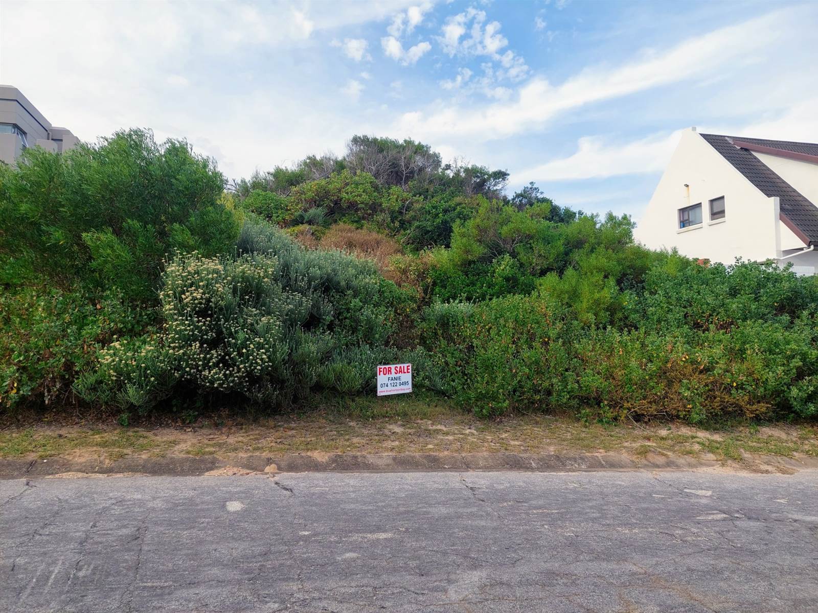 570 m² Land available in Blue Horizon Bay photo number 12