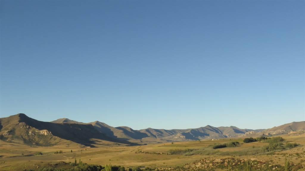 9989 m² Land available in Clarens photo number 19