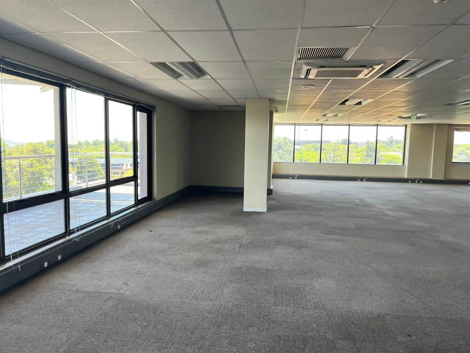 2437  m² Commercial space in Parktown photo number 16