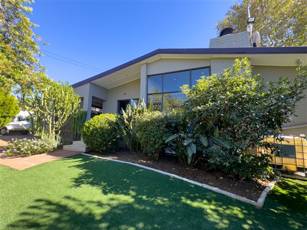 3 Bedroom House 3 Bedroom House