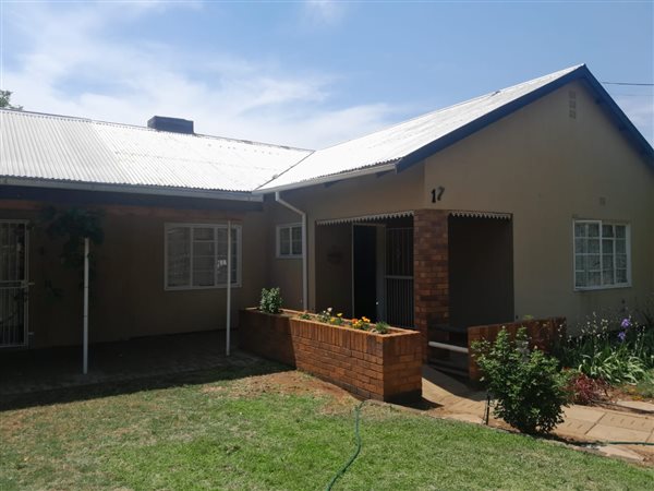3 Bedroom House 3 Bedroom House