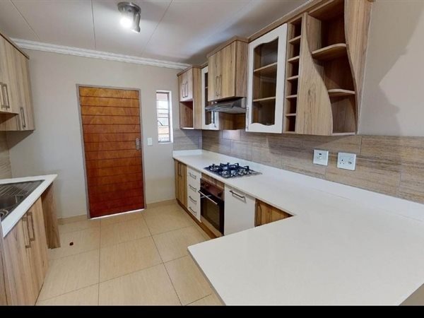 3 Bed Townhouse