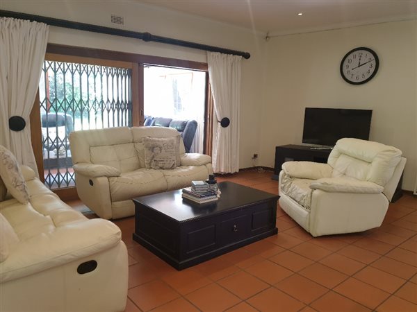 6 Bed House in Eastleigh