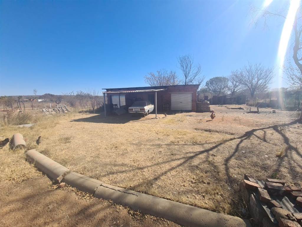 8.5 ha Farm in Bultfontein AH photo number 2