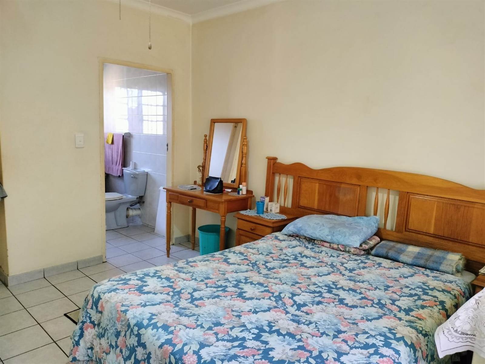 3 Bed Townhouse in Uvongo photo number 28