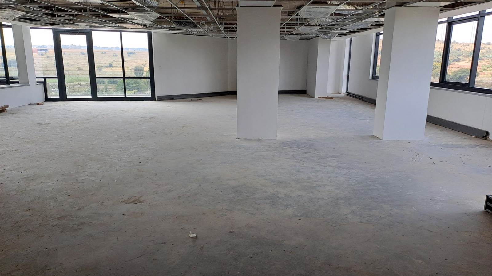 201  m² Office Space in Doringkloof photo number 10