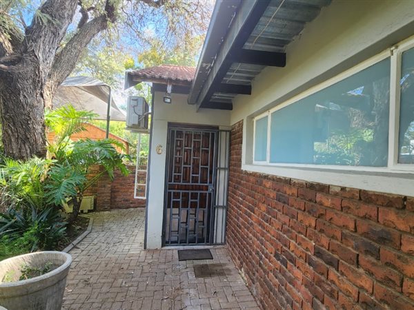 1 Bedroom House 1 Bedroom House