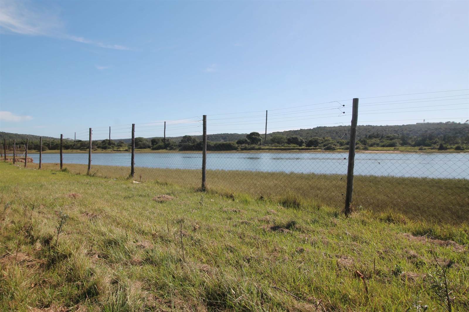 907 m² Land available in Port Alfred photo number 9