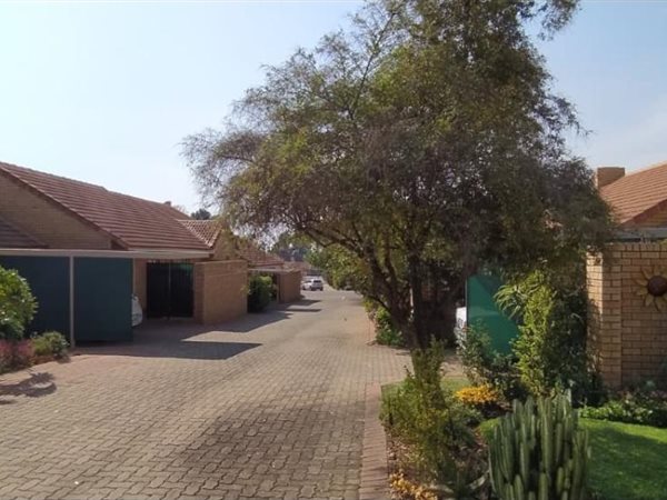 2 Bedroom Townhouse