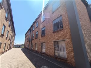 Apartment in Vanderbijlpark CW5