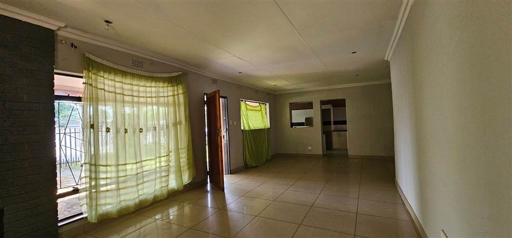 3 Bed House in Sonlandpark photo number 8