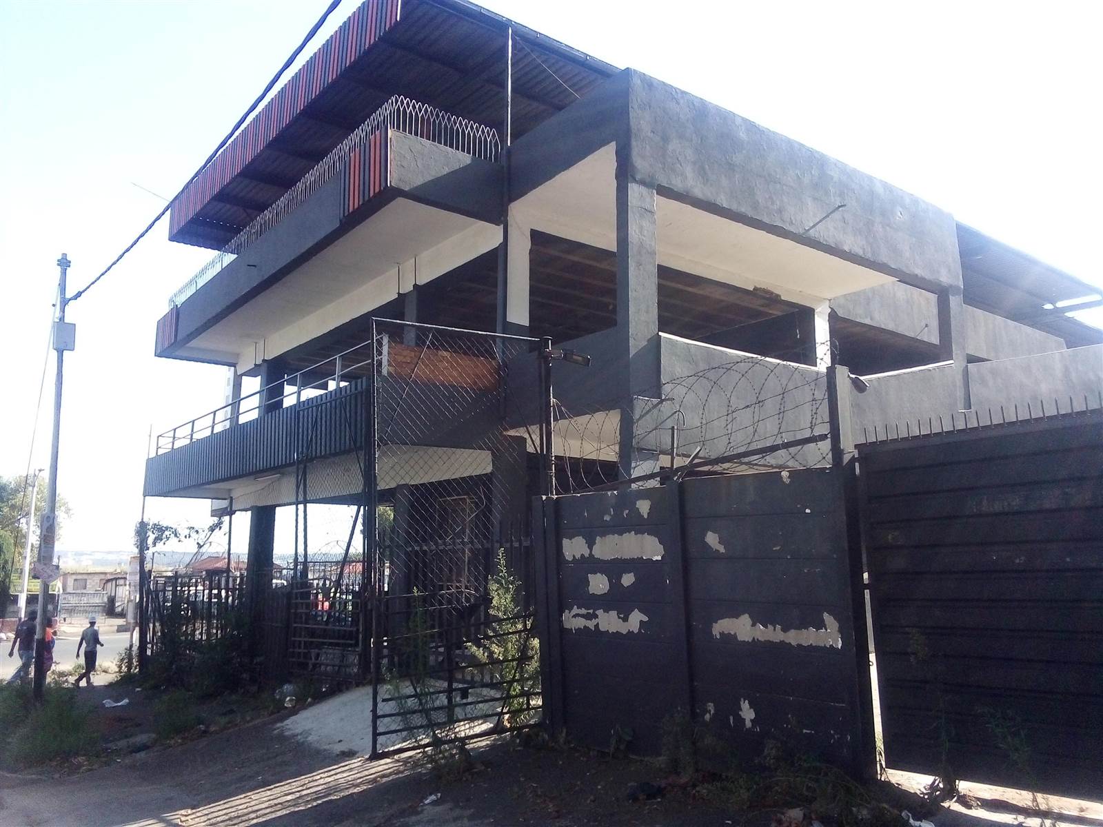 1450  m² Commercial space in Jeppestown photo number 1