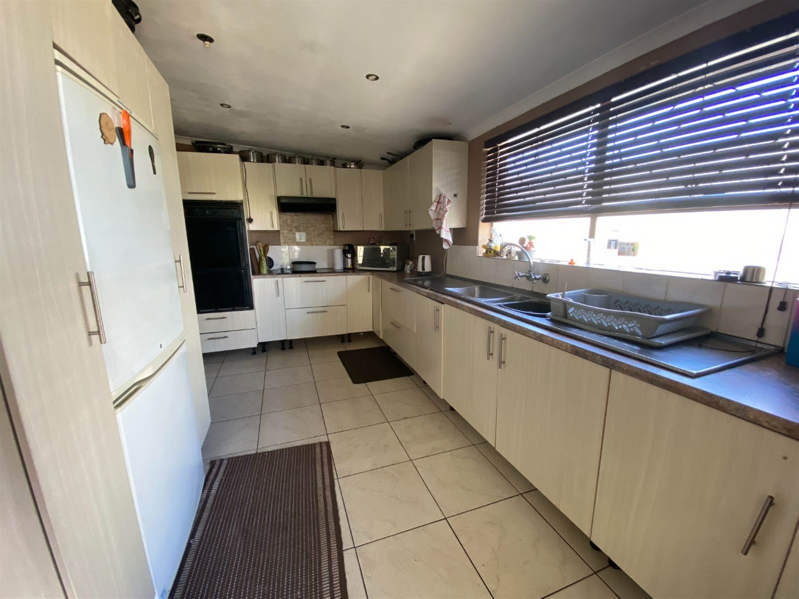 5 Bed House in Parow Valley photo number 6