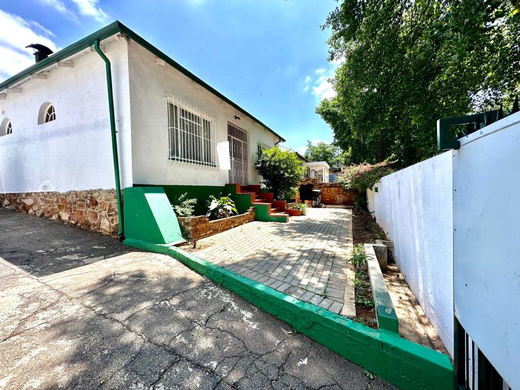 2 Bed House in Bezuidenhout Valley photo number 11