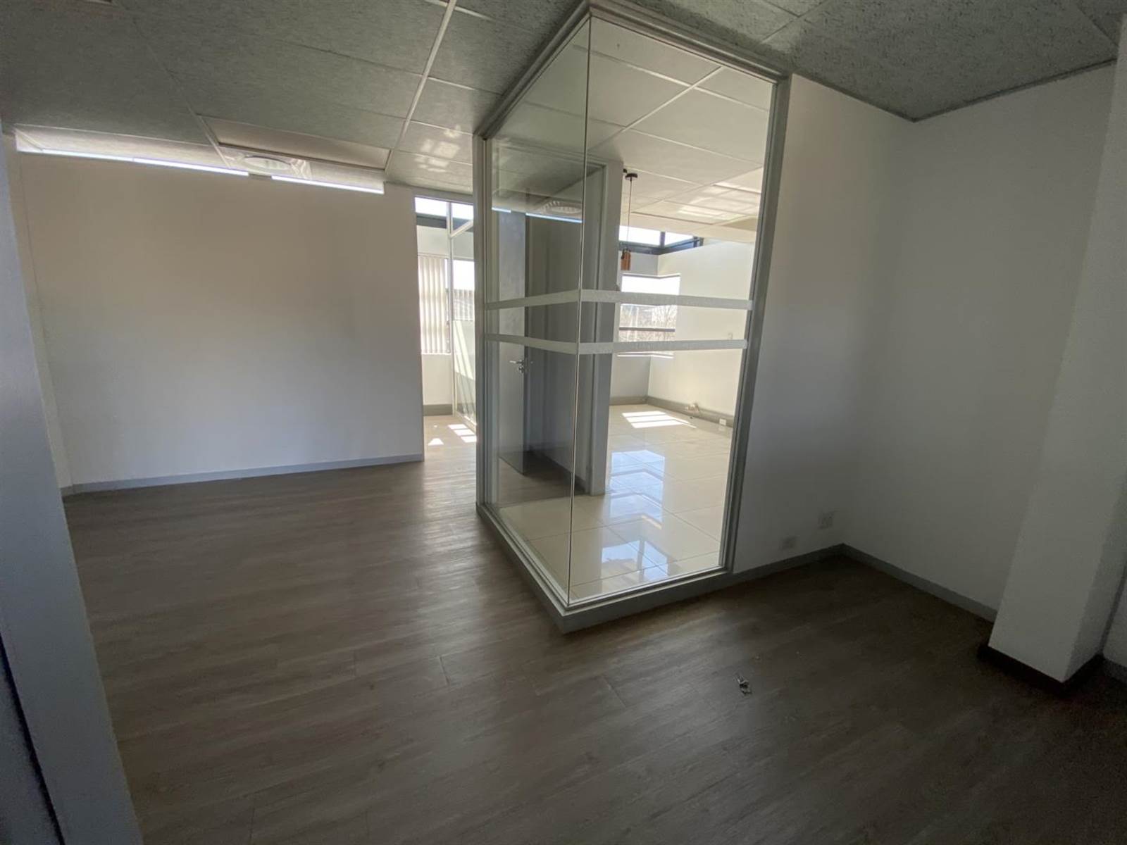 170  m² Office Space in Irene photo number 15