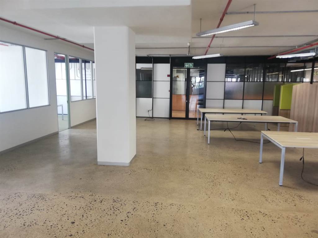 485.68  m² Office Space in Cape Town City Centre photo number 13