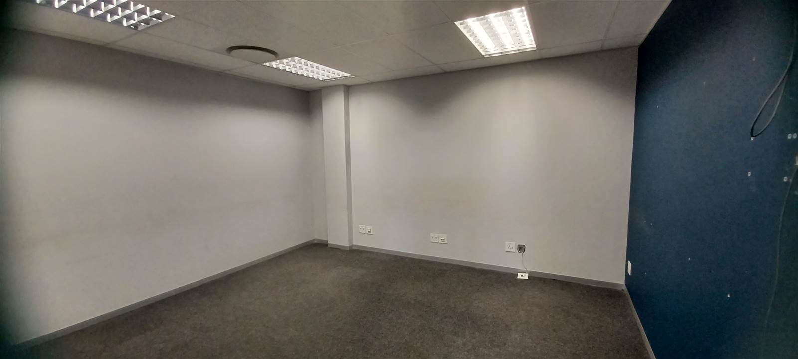 335  m² Commercial space in Sandhurst photo number 13