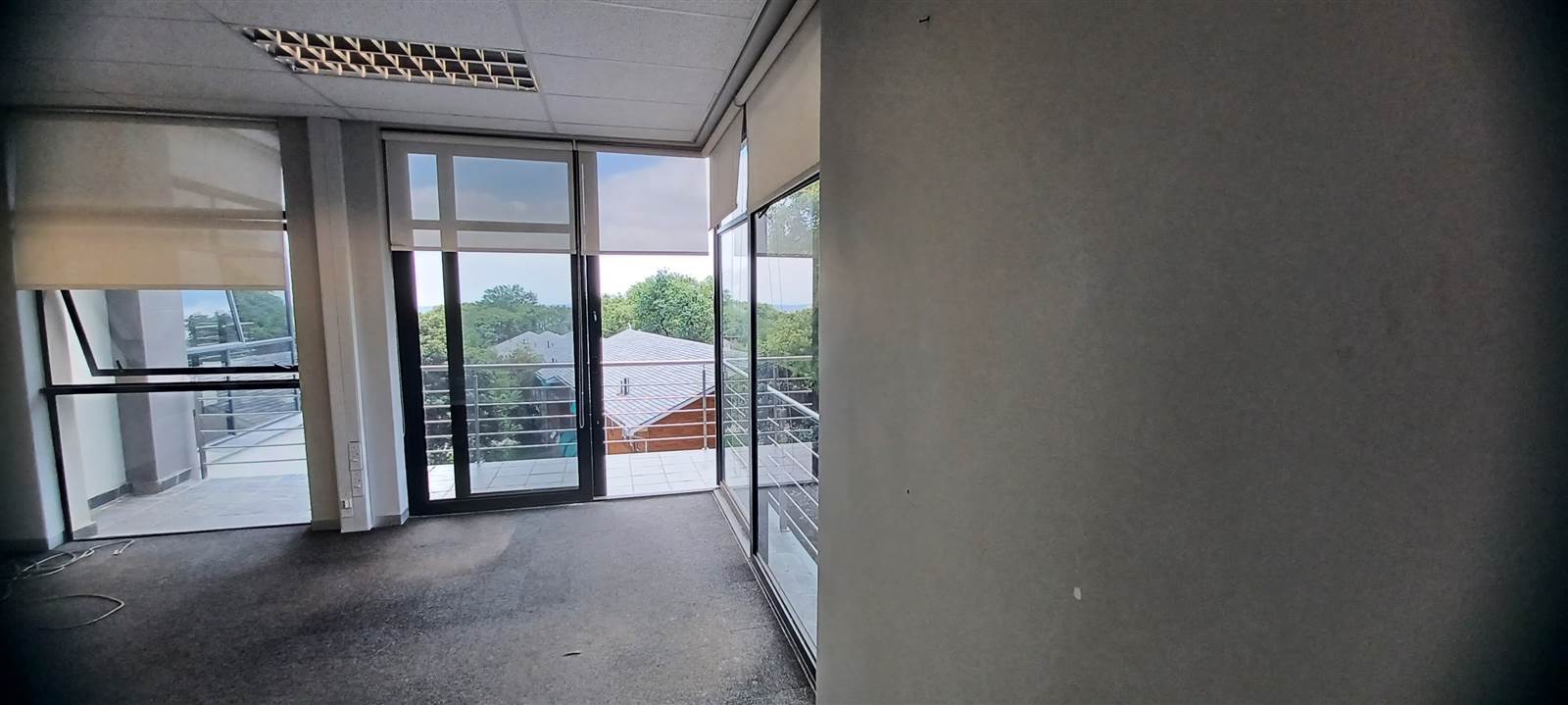 335  m² Commercial space in Sandhurst photo number 10