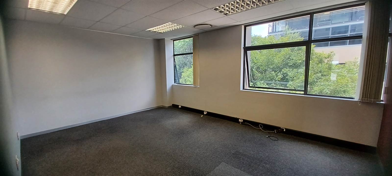 335  m² Commercial space in Sandhurst photo number 15