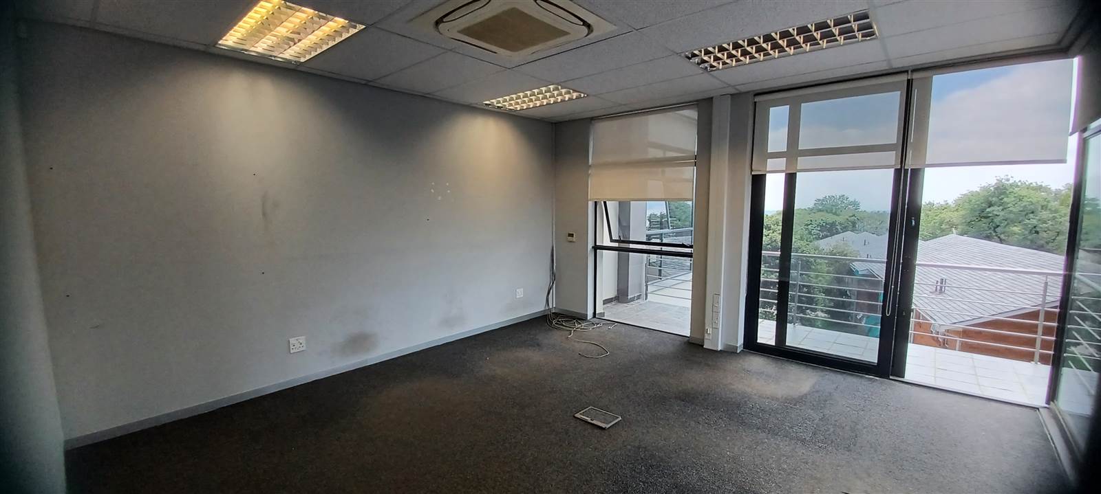 335  m² Commercial space in Sandhurst photo number 9