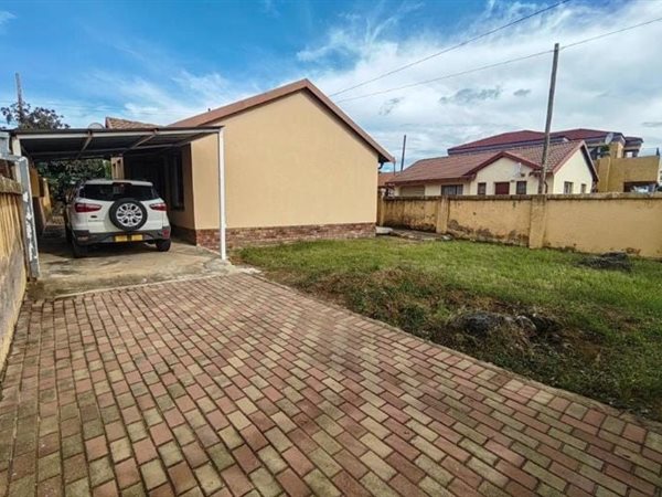 3 Bedroom House 3 Bedroom House