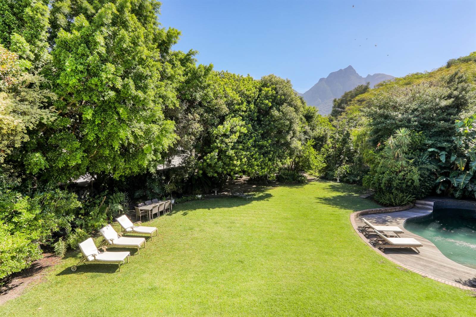 5 Bed House in Rondebosch photo number 10