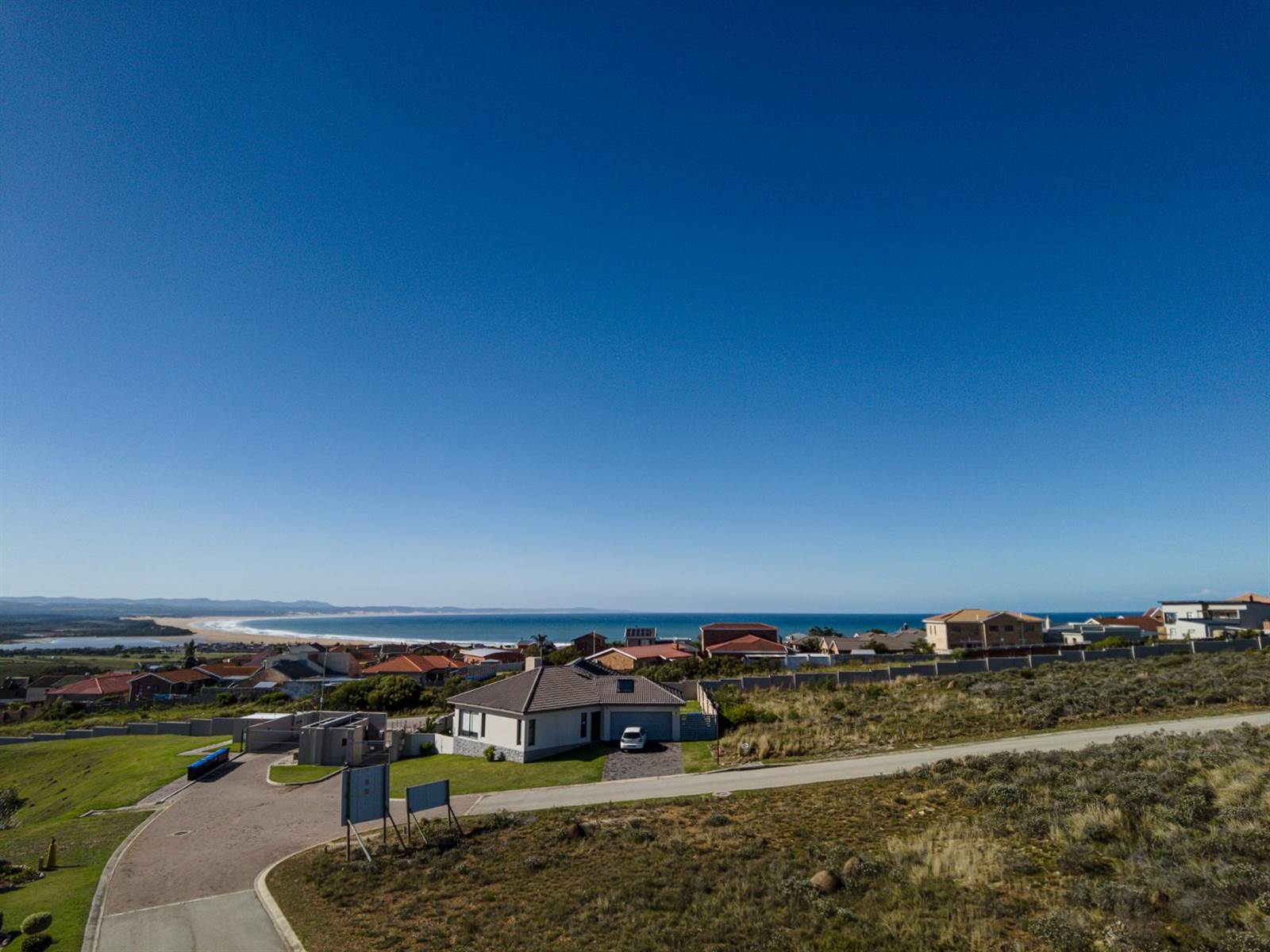 889 m² Land available in Jeffreys Bay photo number 9