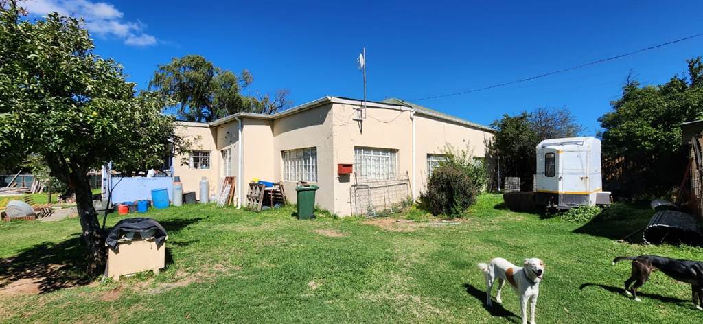 5 Bed House in Aliwal North photo number 20