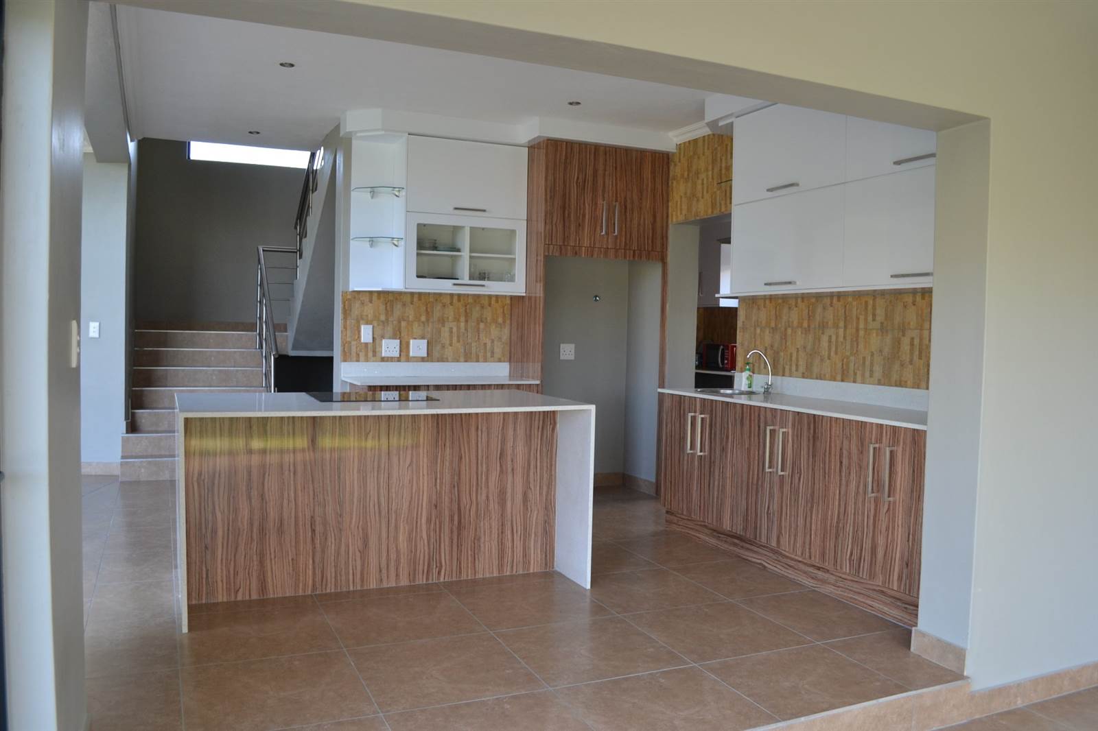 4 Bed House in Copperleaf photo number 10