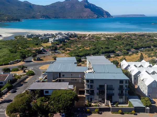 1 Bed Apartment in Hout Bay and surrounds