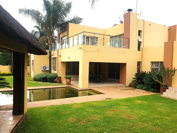 4 Bed House in Meyersdal